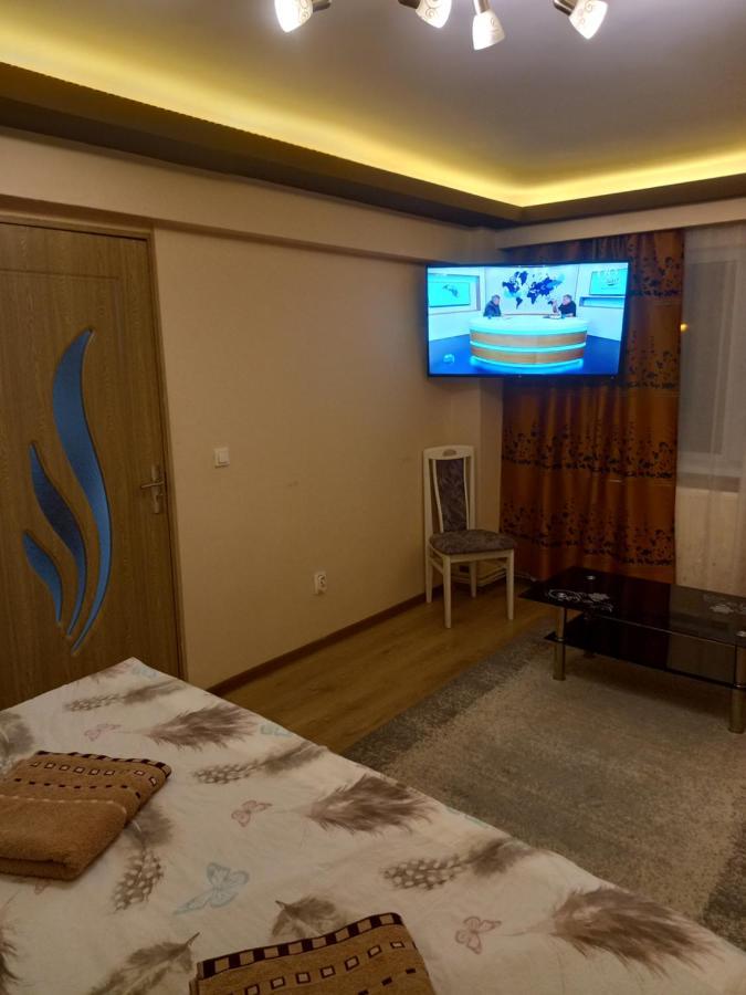 Garsoniera Natalia Apartment Сибиу Екстериор снимка