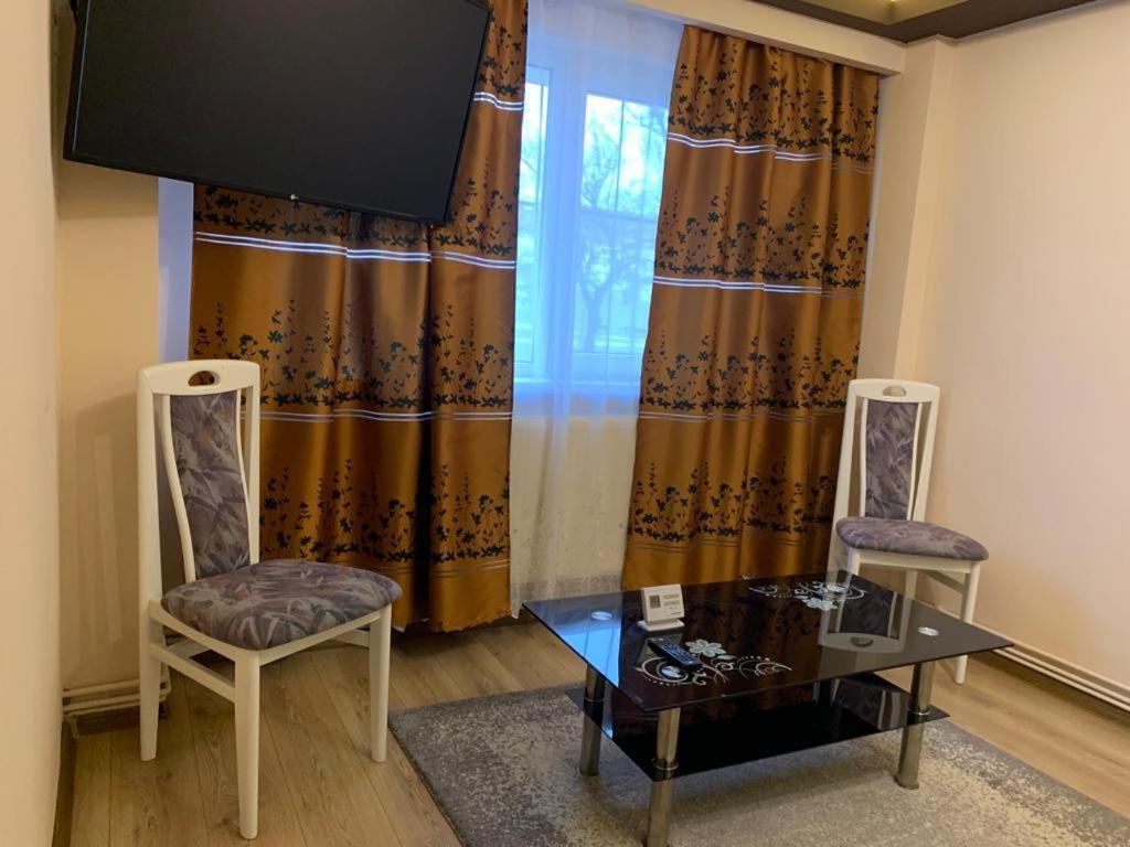 Garsoniera Natalia Apartment Сибиу Екстериор снимка